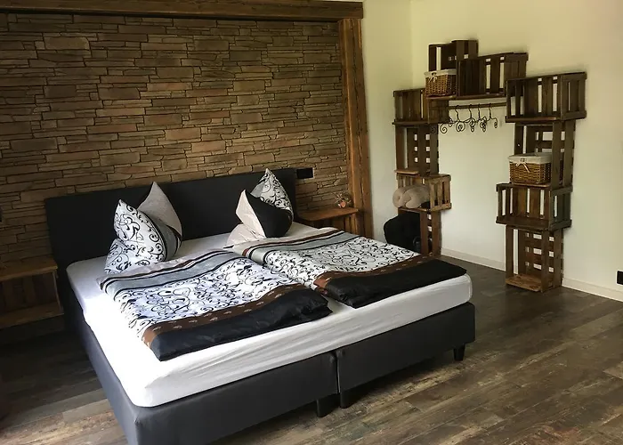 Gaestehaus Annel * Niederhorbach